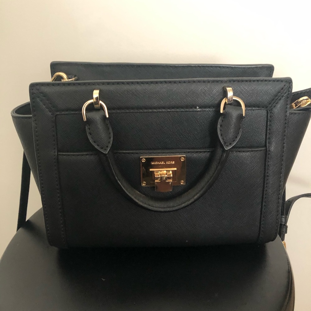 Small crossbody